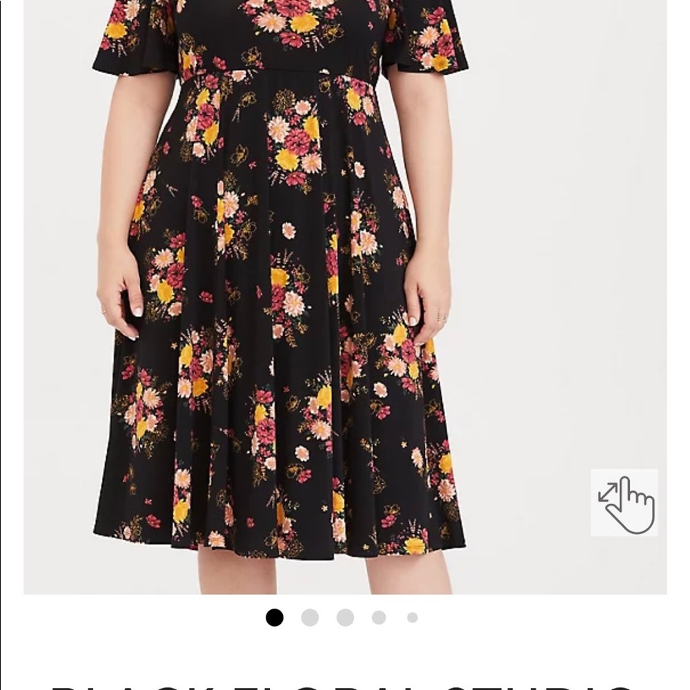 BLACK FLORAL STUDIO KNIT MIDI DRESS